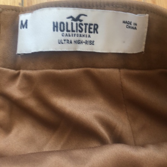 Hollister Suede Camel Coloured Skirt, Size M - Picture 2 of 3